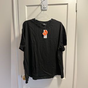 Black over sized tee